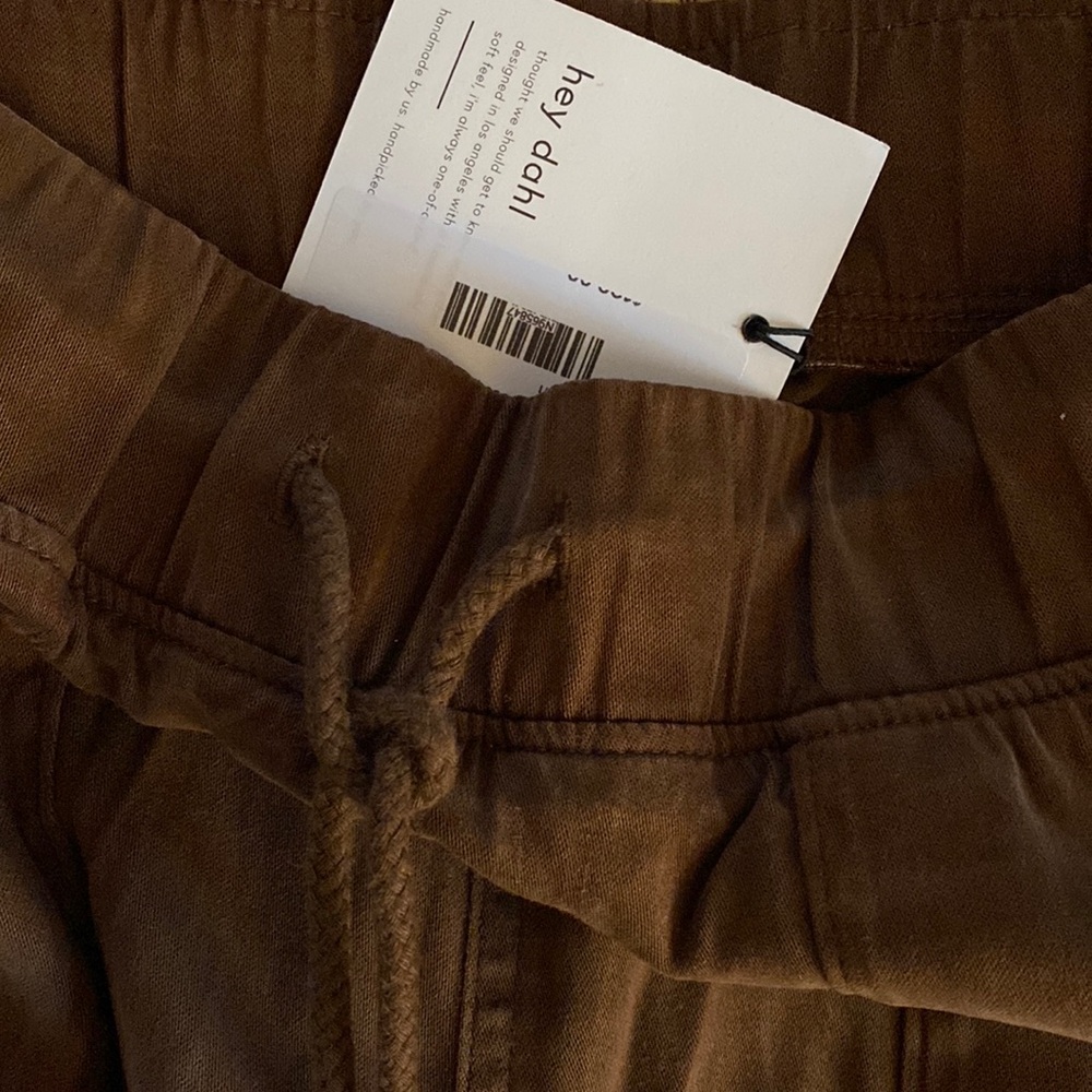 NWT Bella Dahl Pocket Jogger in golden size small - Picture 6 of 6